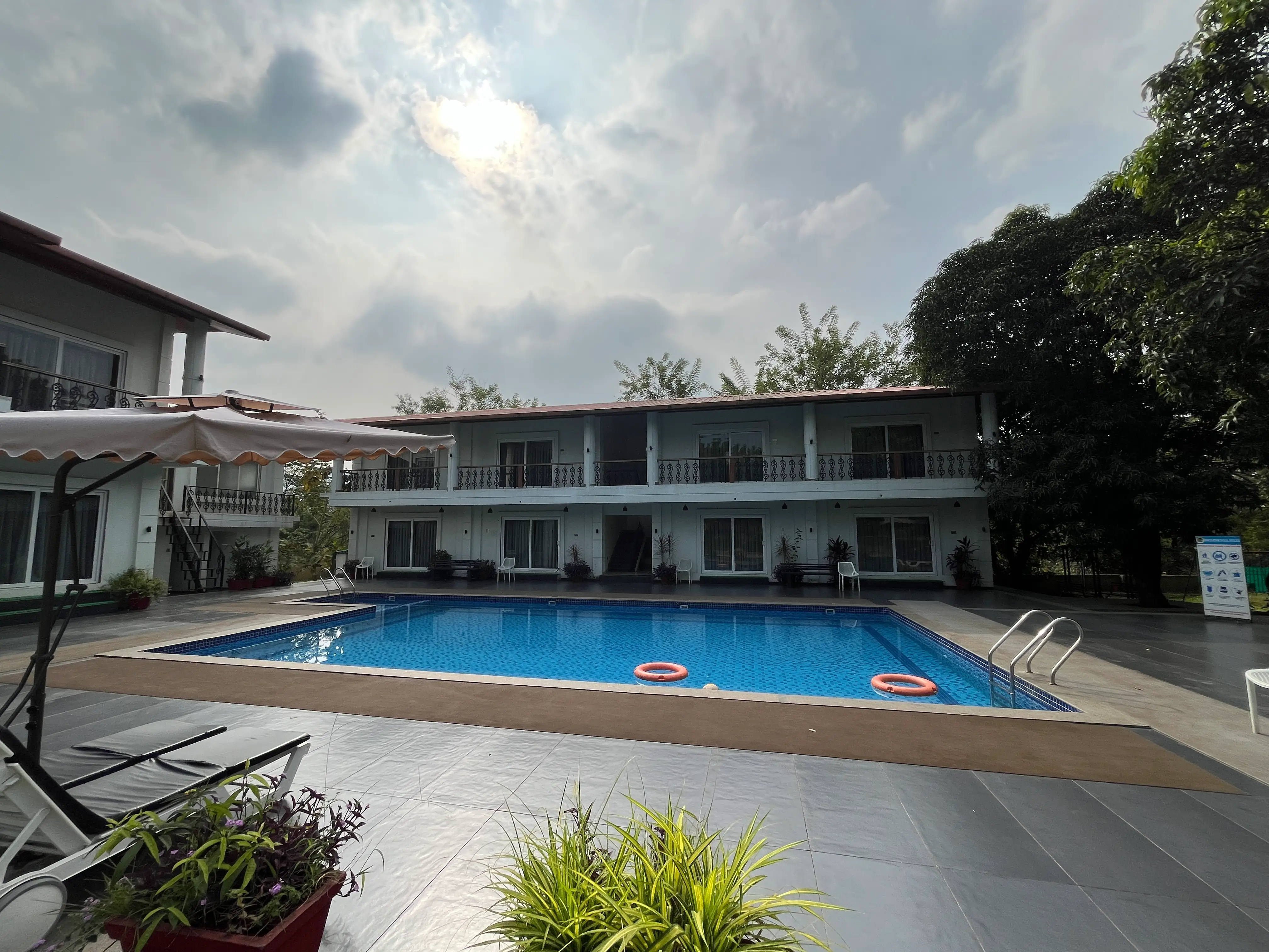 Family resort in Karjat with peaceful greenery and swimming pool stay